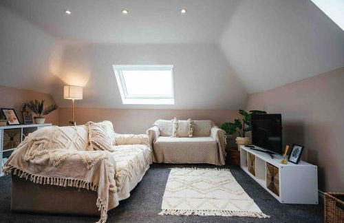 Boho Loft in Somerset - Private Parking - Foto 15