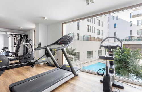 Valencia City Apartment with Gym Pool Free Parking TheHavenEscape - Photo 24