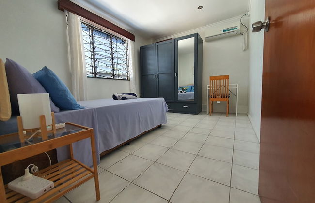 Axis Apartments - Photo 3