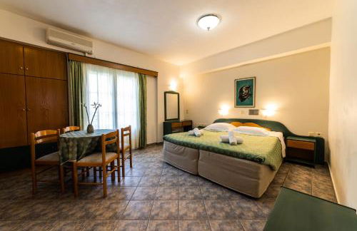 Odeon Hotel - Photo 118