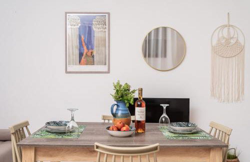 Cosy Summer Studio by the Sea on Semi Basement Level - Foto 5