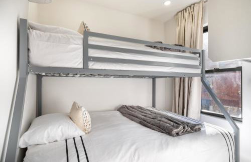 Three-Bedroom Suite in Prime Williamsburg - Foto 8