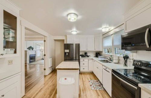 Prime Location walk to attractions w Free Parking - Foto 4