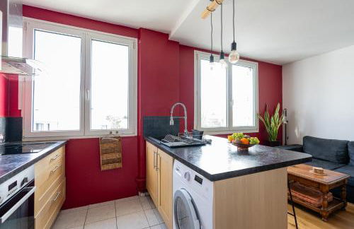 Le St Jacques 360 - CALME - WIFI Fibre Très Haut Débit - Lumineux - Proche Gare PIRMIL - Foto 7