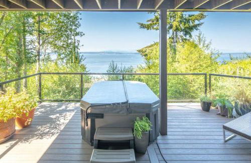 Quintessential Seattle Water Views w HotTub - Foto 23