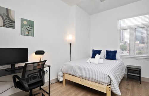 Stylish 4 Bed - 2 Mins to Stadium - Free Parking - Gym - Views - Foto 6