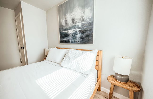 Spacious Cozy 6BR for 14- Lgbtq Friendly 2260 - Photo 20