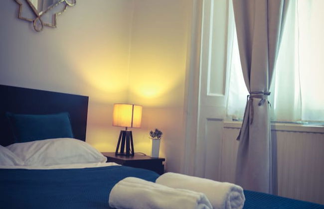 Warren st Apt - Photo 3