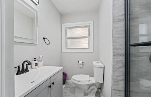 Joliet Cozy Oasis 4BR - Foto 13