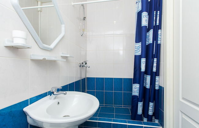 VIZIT Guesthouse - Photo 38