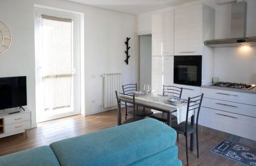 Lora apartment,free private parking, self check in - Foto 11