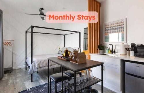 Sleek Luxury Studio with Patio LAX & Beach Access - Foto 6