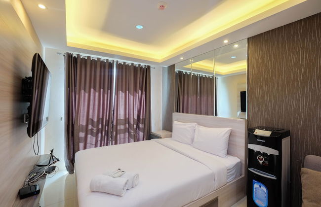 Modern And Comfy 1Br Apartment At Woodland Park Residence - Foto 2