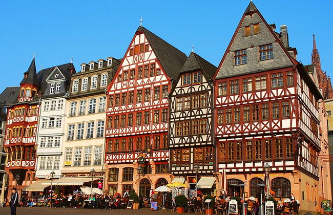 Discover the Heart of Frankfurt - City Tour in German - Photo 10