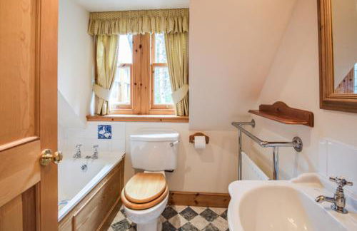 Rymore Wood Lodge - Seasgair Lodges - Foto 10