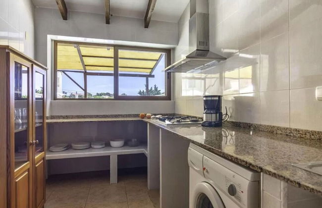 Charming Holiday Home in Calpe With Barbeque - Photo 20