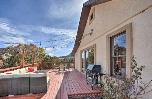 Walkable Palmer Lake Home with Deck and View! - Foto 3