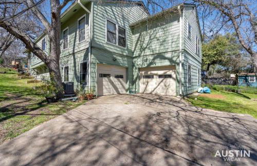 Modern Haven with King Suite and Impeccable Location - Foto 35