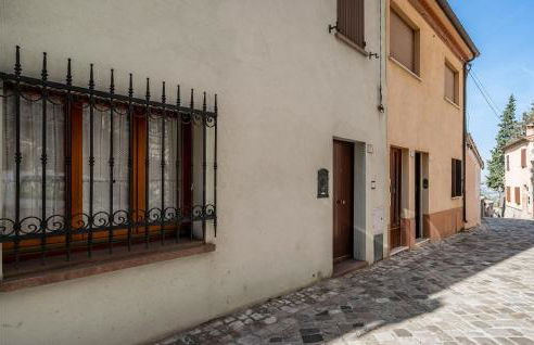 2 Bedroom Cozy Apartment In Verucchio - Foto 8