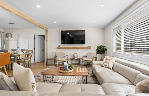 Luxury Hyatt Oasis 3 Bedrms 1 Bath SFH for Fun Ski home - Foto 2