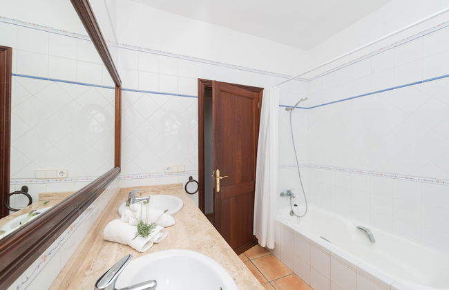 Vista Alegre in Manacor - Photo 22