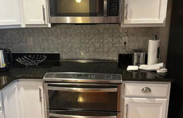 Beautiful, Cozy Fully finished Townhome - Foto 15