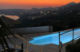 Lorraine's Cottage Style Studios, shared swimming pool and bbq only for guests at Simotata village - Photo 6