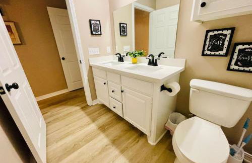 Eastgate 10A beautiful townhouse - Foto 49