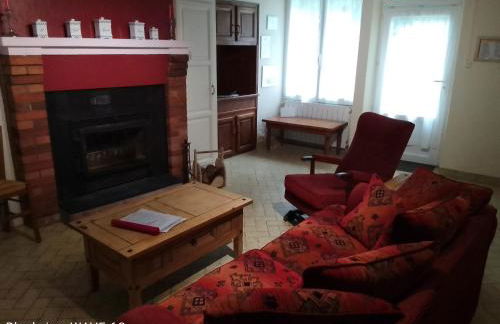 Cottage by the Chateau with pool in National Parc - Foto 3