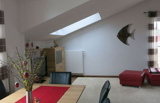 Beach Apartment With sea Views - Photo 16