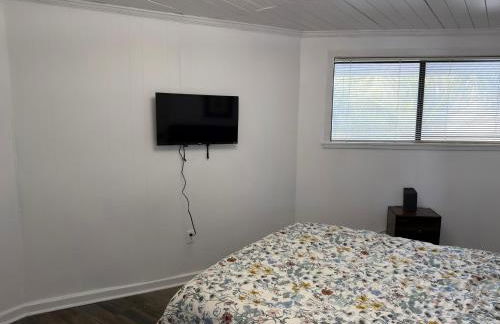 Peaceful Lydia Hide-O-Way - New Pool & Near Beach, Breakfast, Spa & Go-Karts! - Foto 10