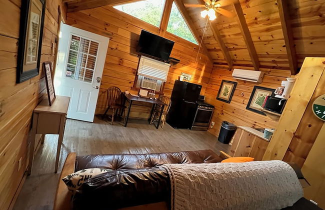 Kozy Haven Log Cabin Rentals - Foto 24