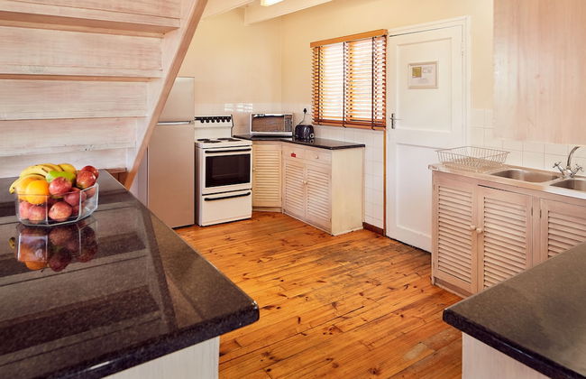 First Group Kowie River Chalets - Photo 5