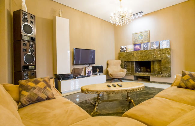 Tbilisi Core: Leo - Photo 26