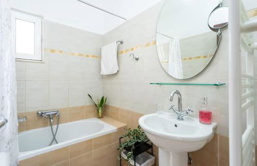 Remvi house. Sea and mountains view. - Foto 20