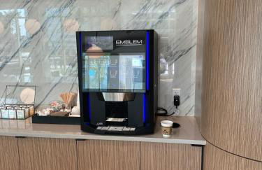 Bright, Modern Studio in White Plans - Foto 21