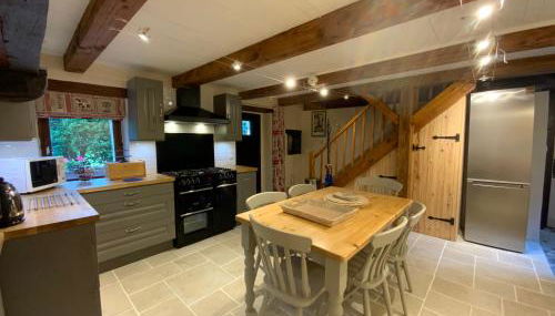 Priory at Kergudon Gîtes, Family gîte with pool - Foto 4