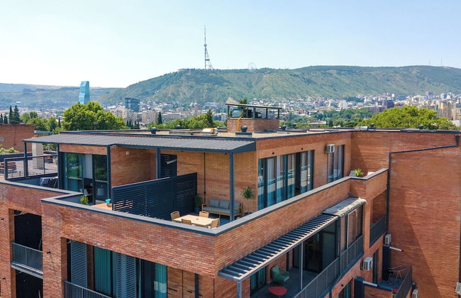 Gratus Aparthotel Tbilisi - Photo 1