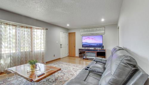 Walk to Park Waterloo Home with Furnished Deck - Foto 4