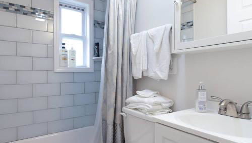 2 bd 1 bth near DC! 7081 - Foto 3