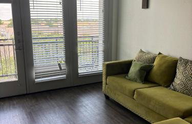 The Link & Lounge, Close to Everything - Foto 3