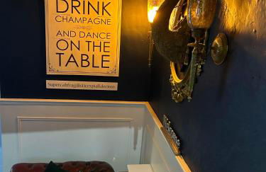 8 Opera Suites, Llangollen - Photo 10