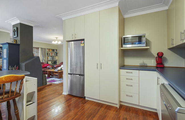 Kohi Family Home- Netflix & Gardens View - Foto 17