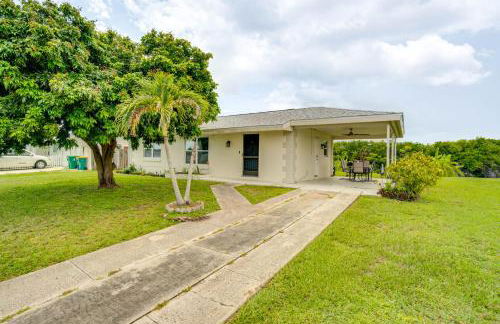 Port Charlotte Home with Sunroom, Grill and Fire Pit! - Foto 33