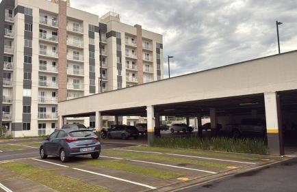 Apto 02 Qts 01 Suite e vaga Coberta no Planalto - Foto 4