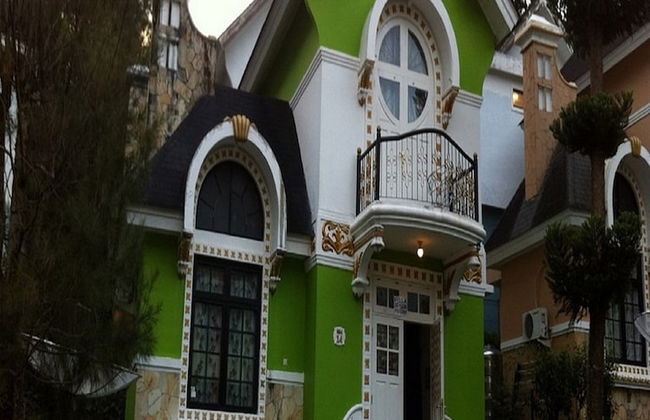 Villa Kota Bunga Violet - Photo 55