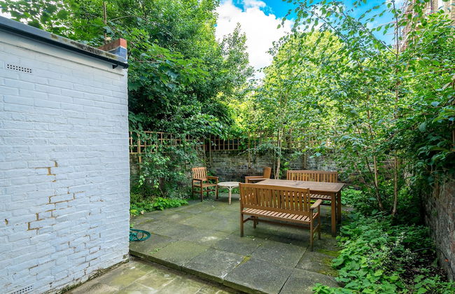 JOIVY Stylish 2-Bed Flat W/ Private Garden In Notting Hill, - Foto 15