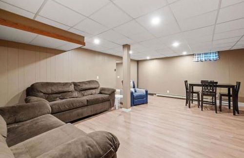 Lake Escape Family & Pet Friendly with Dock Access - Photo 50