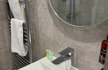 Beautiful City Centre Apartment With Garden - Foto 10