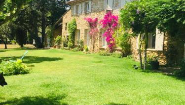 Villa provençale familiale avec piscine - Photo 4